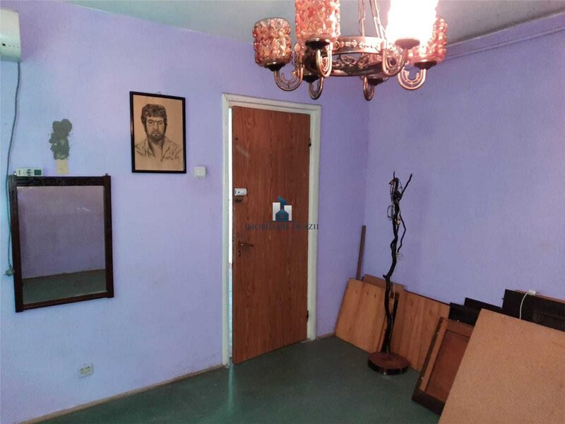 Berceni Vanzare Apartament 4 Camere Decomandat Berceni-Izvorul Muresului