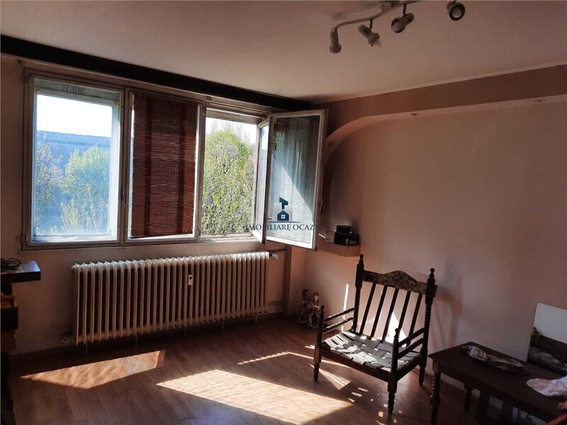 Berceni Vanzare Apartament 4 Camere Decomandat Berceni-Izvorul Muresului